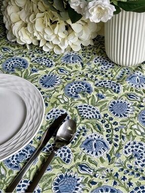 Blue & Green Floral Tablecloth - Home Dining 90x60